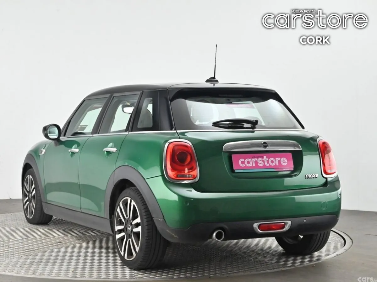 Mini Cooper Hatchback, Petrol, 2020, Green