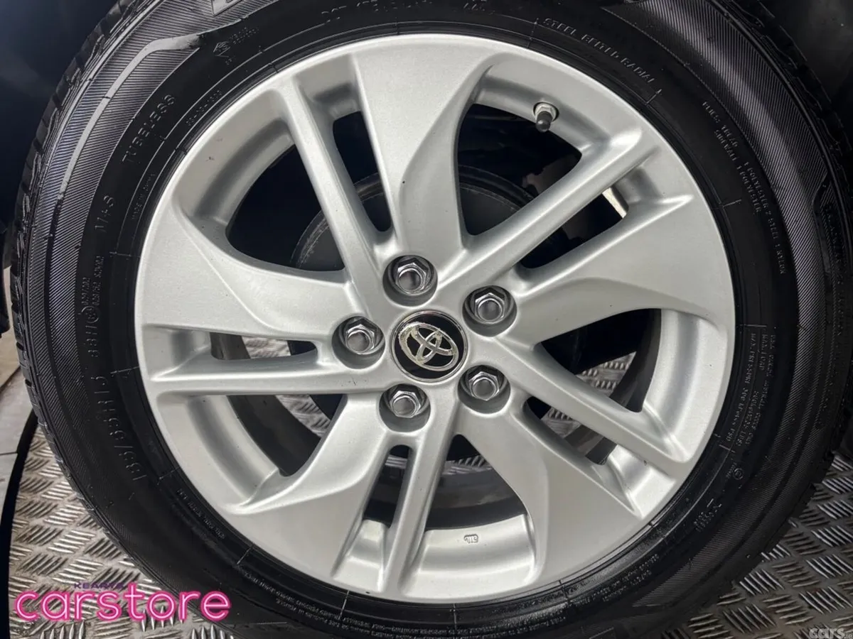 Toyota Yaris Hatchback, Petrol, 2024, Grey