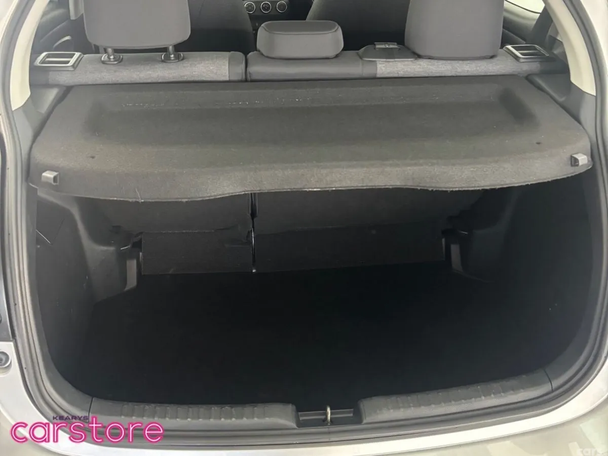 Toyota Yaris Hatchback, Petrol, 2024, Grey