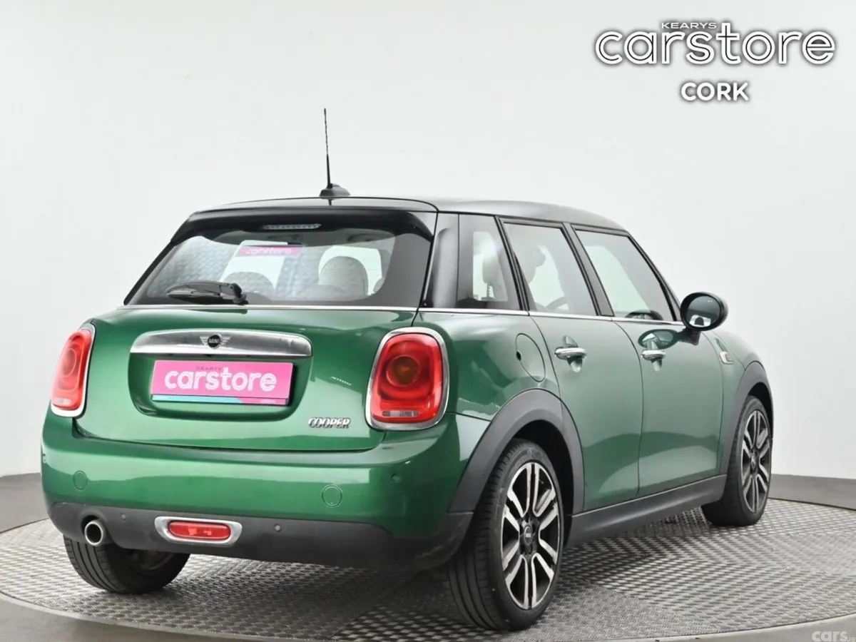 Mini Cooper Hatchback, Petrol, 2020, Green