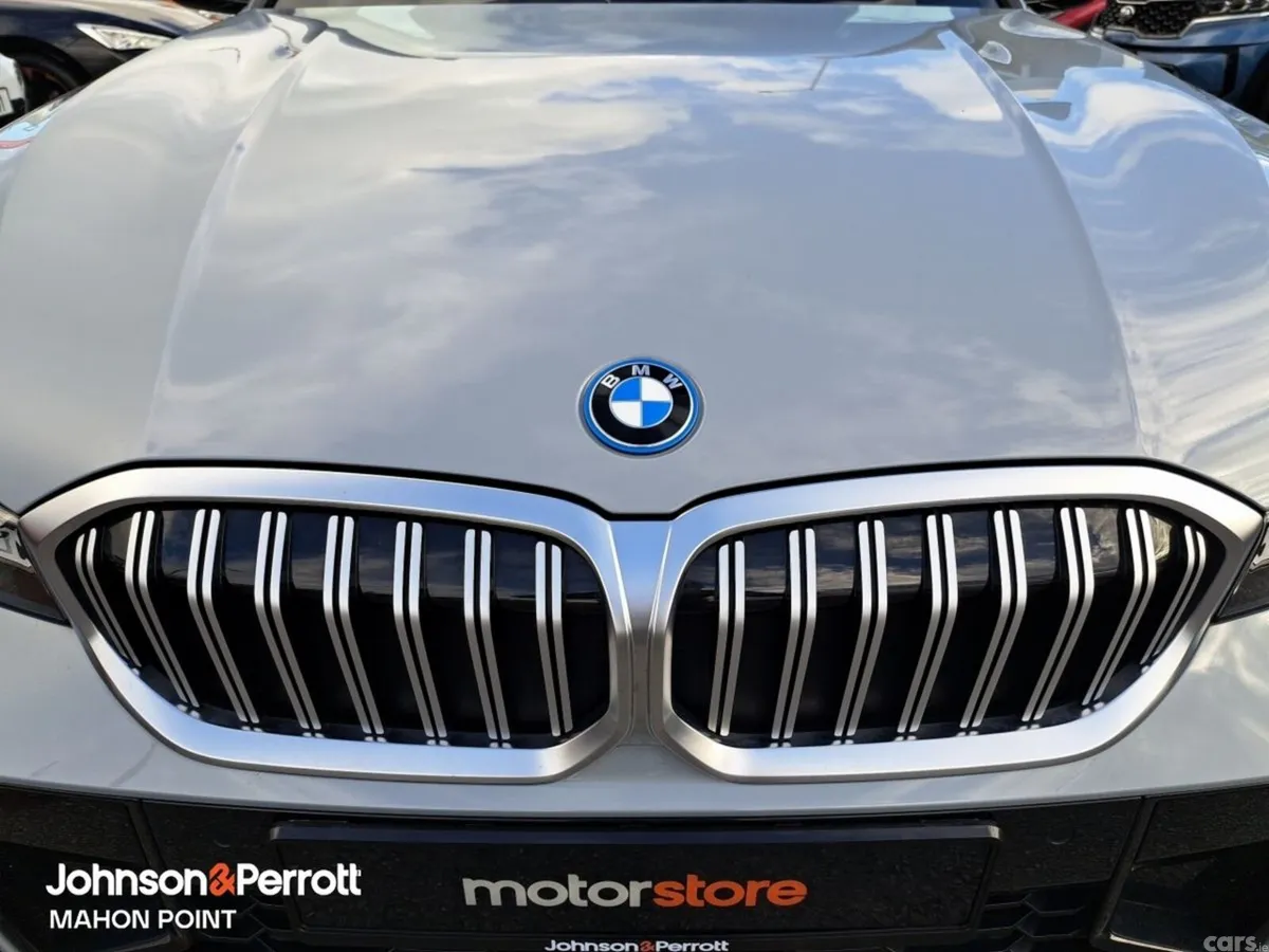 BMW 3-Series Estate, Petrol Plug-in Hybrid, 2026, Grey