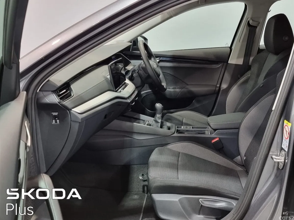 Skoda Octavia Estate, Diesel, 2026, Grey