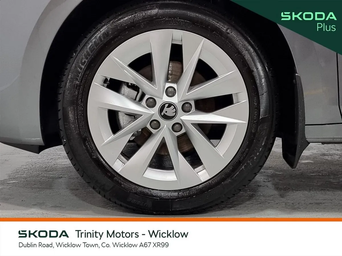 Skoda Octavia Estate, Diesel, 2026, Grey