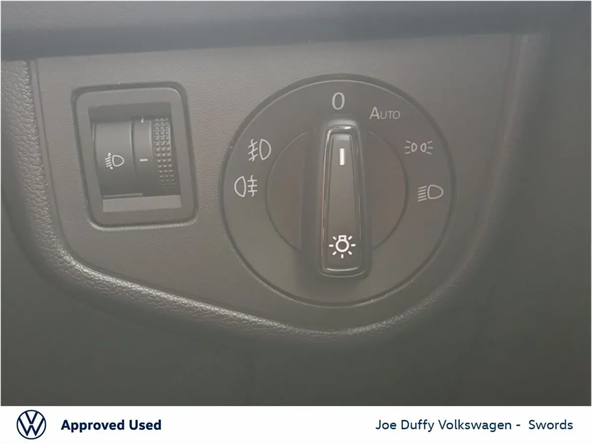 Volkswagen Polo Hatchback, Petrol, 2026, Blue