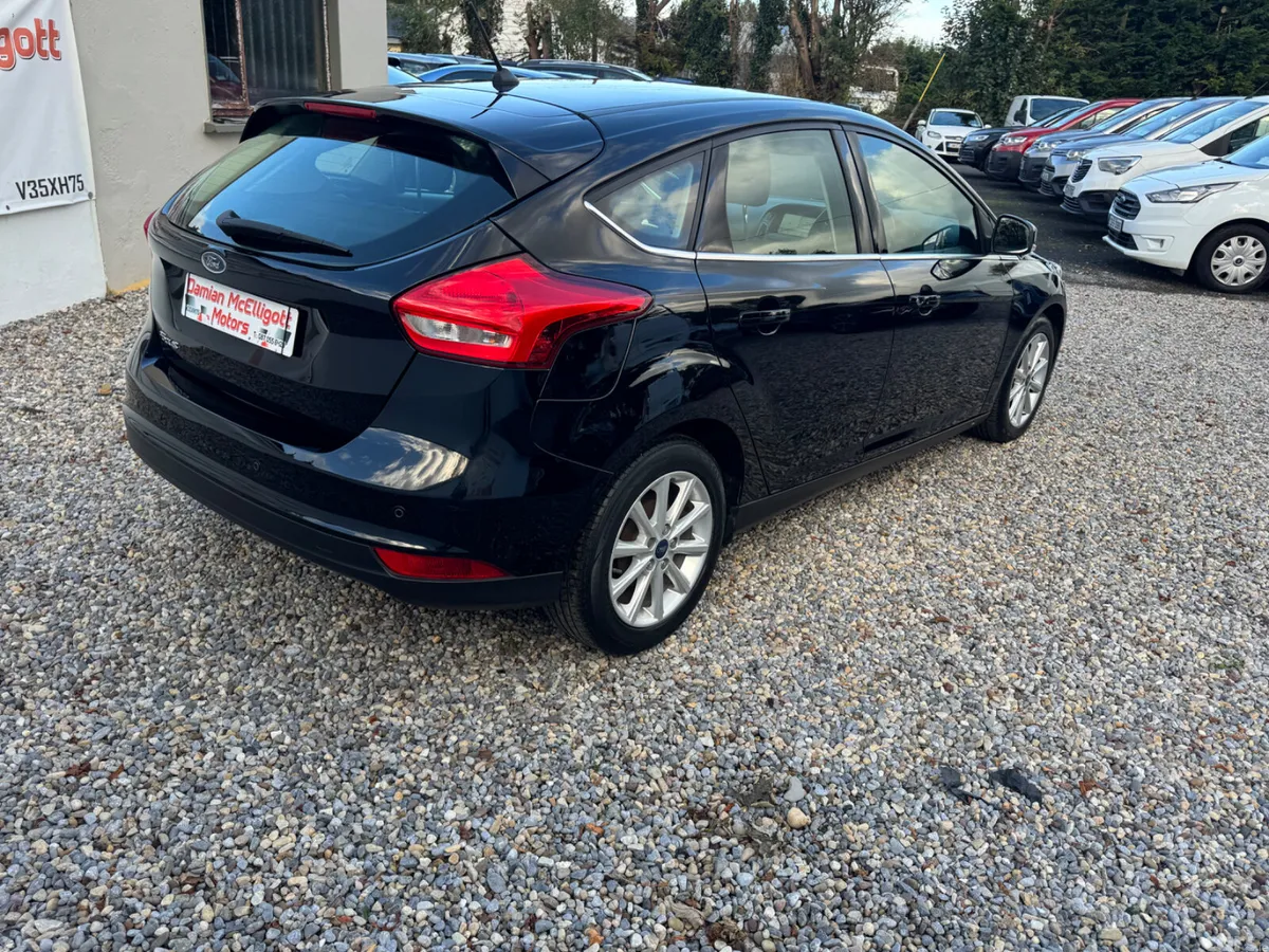 Ford Focus Hatchback, Diesel, 2018, Black