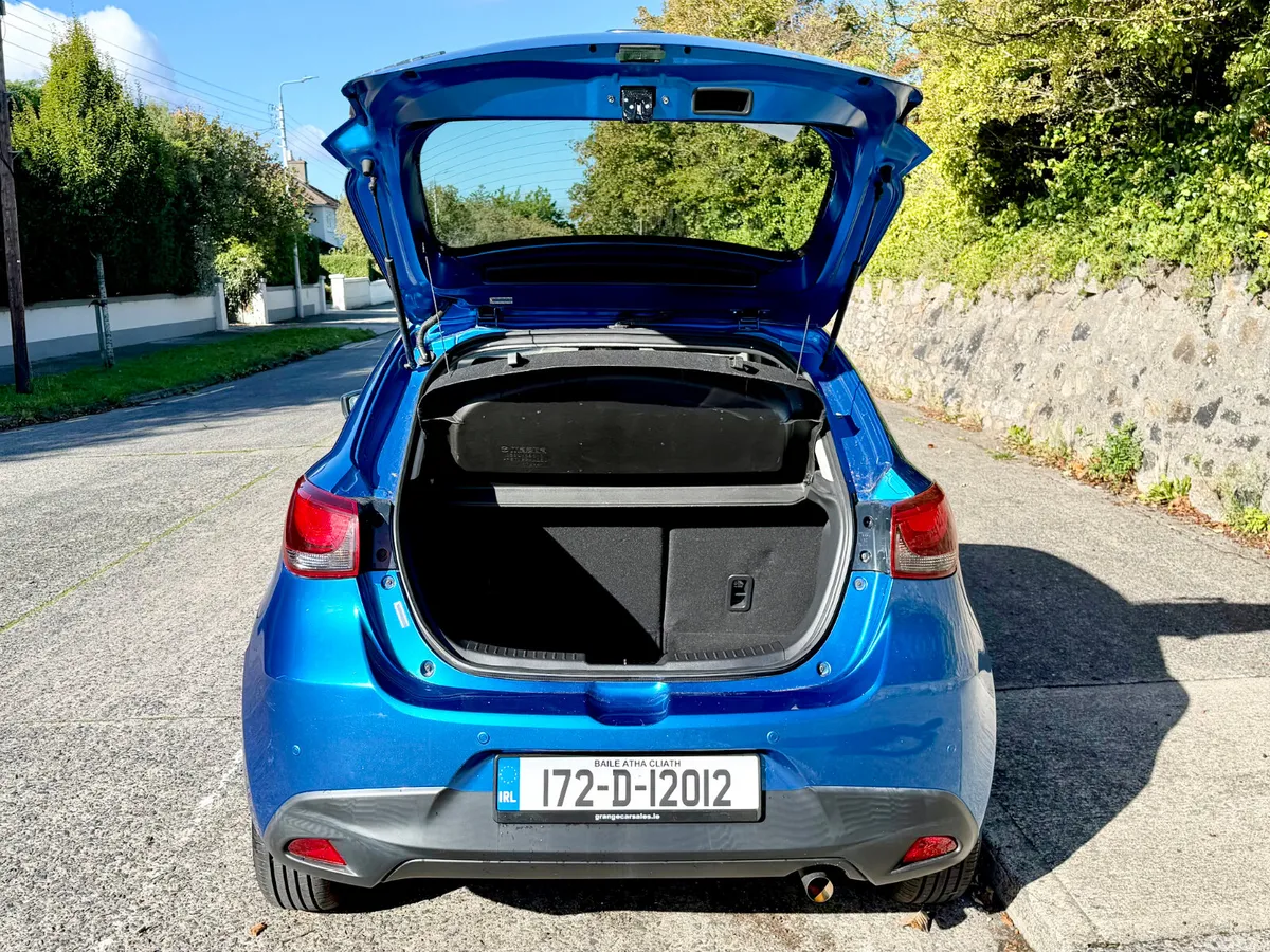Mazda Mazda2 Hatchback, Petrol, 2017, Blue
