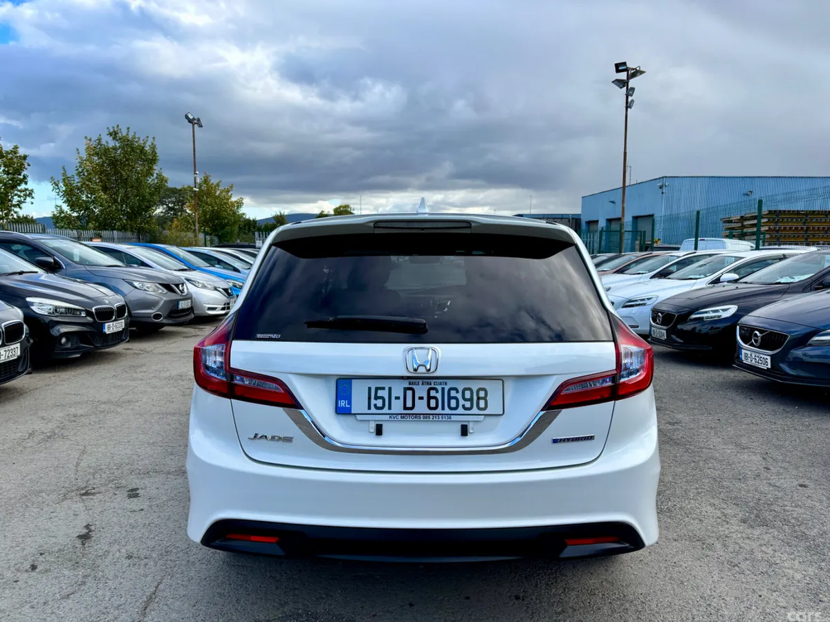 Honda Jade MPV, Petrol Hybrid, 2015, White
