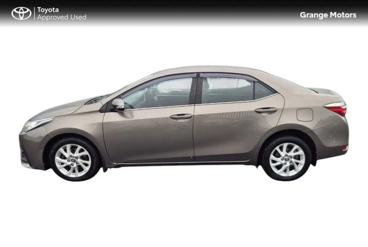 Toyota Corolla Saloon, Diesel, 2017, Grey