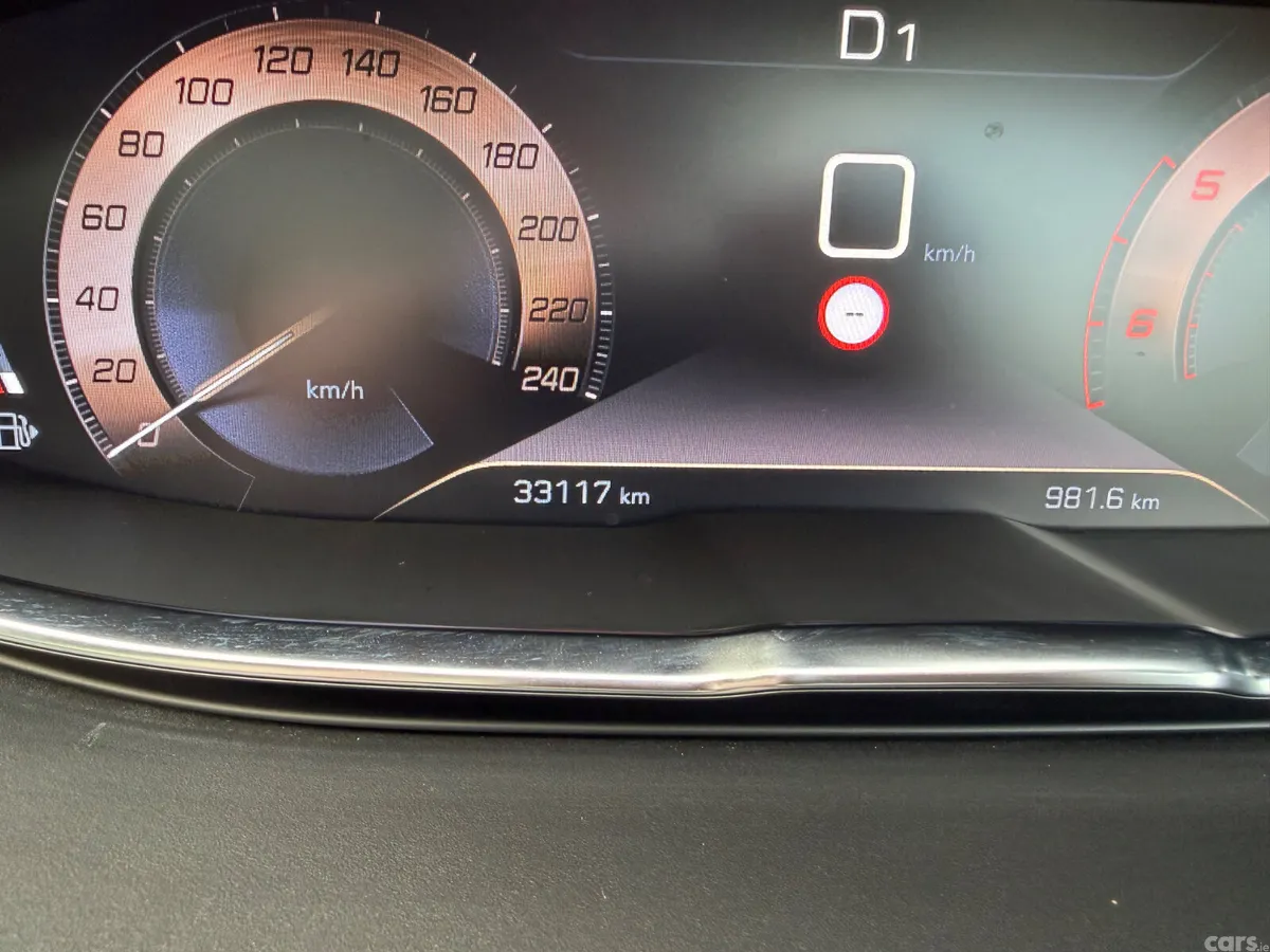 Peugeot 3008 SUV, Diesel, 2021, White