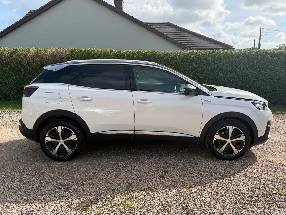 Peugeot 3008 SUV, Diesel, 2021, White