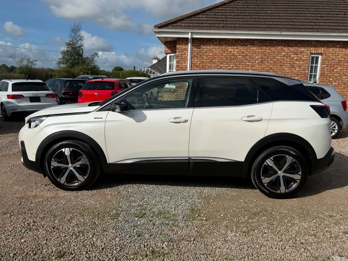 Peugeot 3008 SUV, Diesel, 2021, White