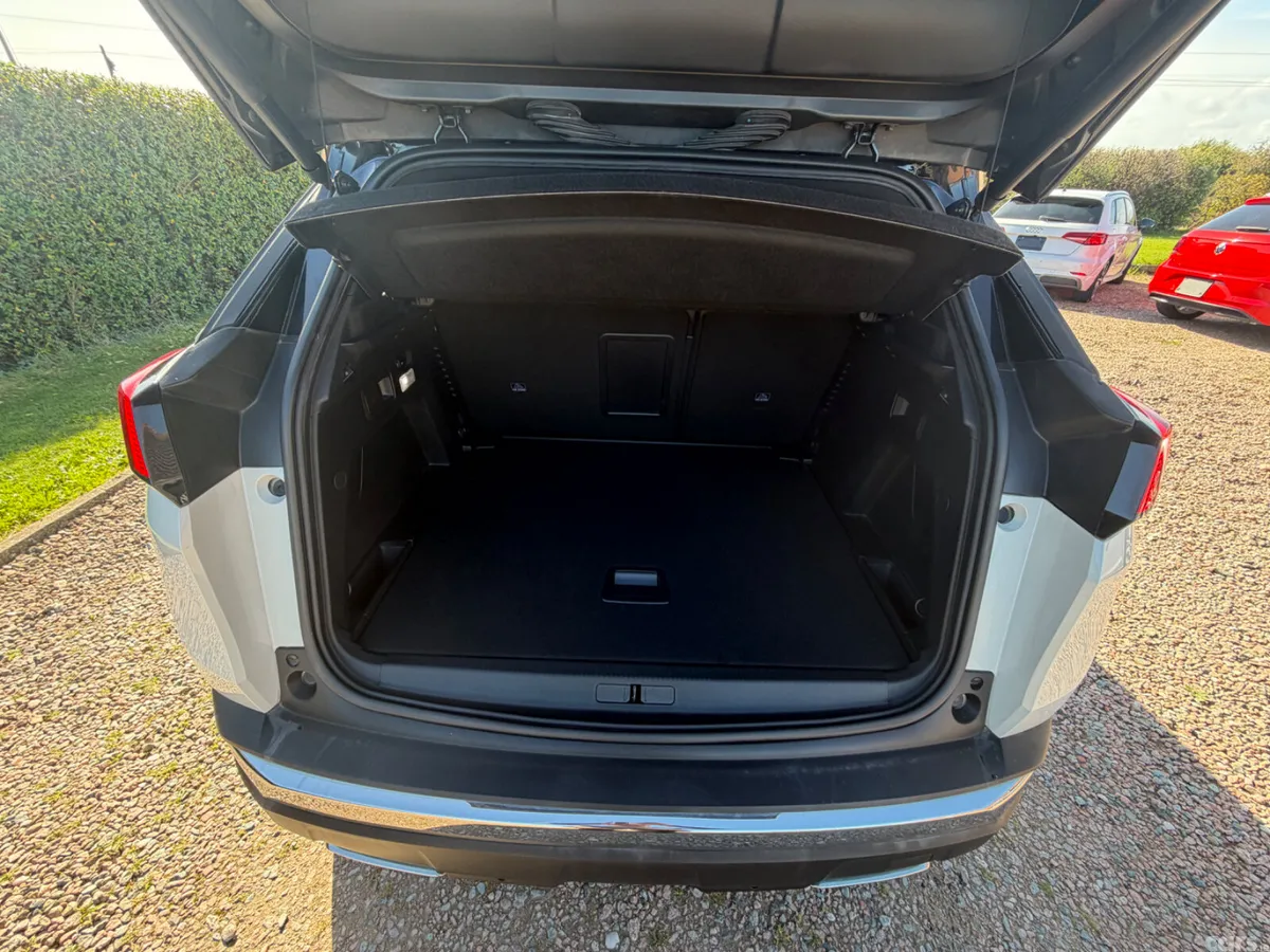 Peugeot 3008 SUV, Diesel, 2018, White