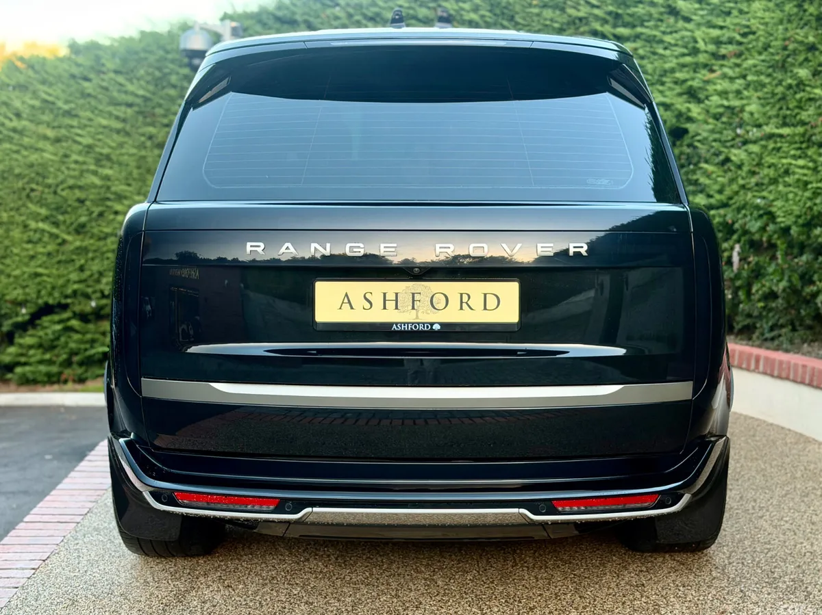 Land Rover Range Rover SUV, Petrol Plug-in Hybrid, 2025, Black