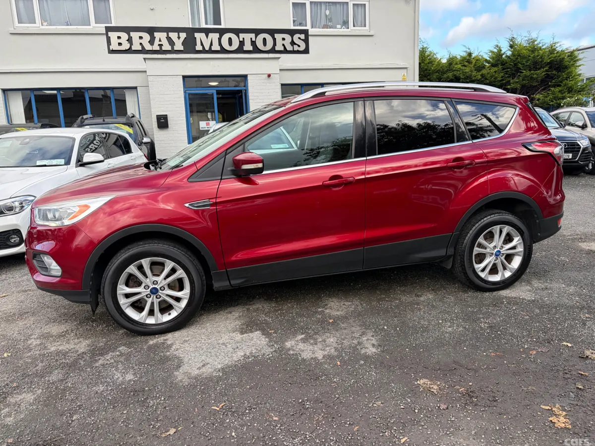 Ford Kuga SUV, Diesel, 2017, Red