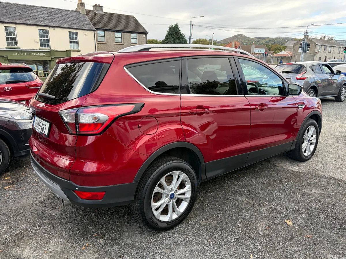 Ford Kuga SUV, Diesel, 2017, Red