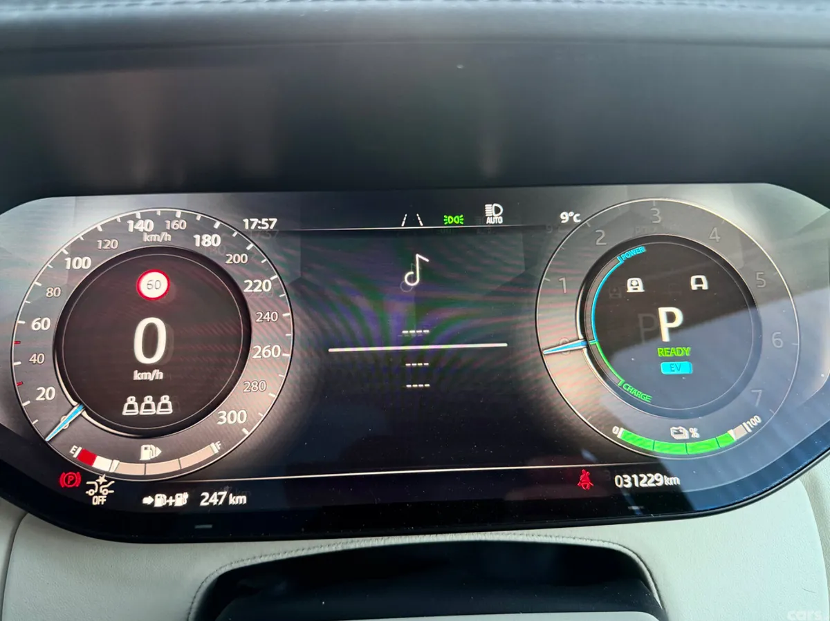Land Rover Range Rover SUV, Petrol Plug-in Hybrid, 2025, Black