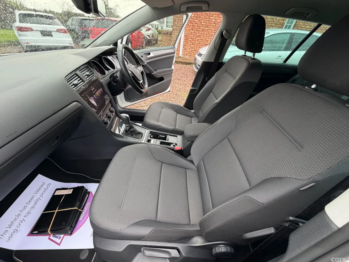 Volkswagen Golf Hatchback, Petrol, 2017, White