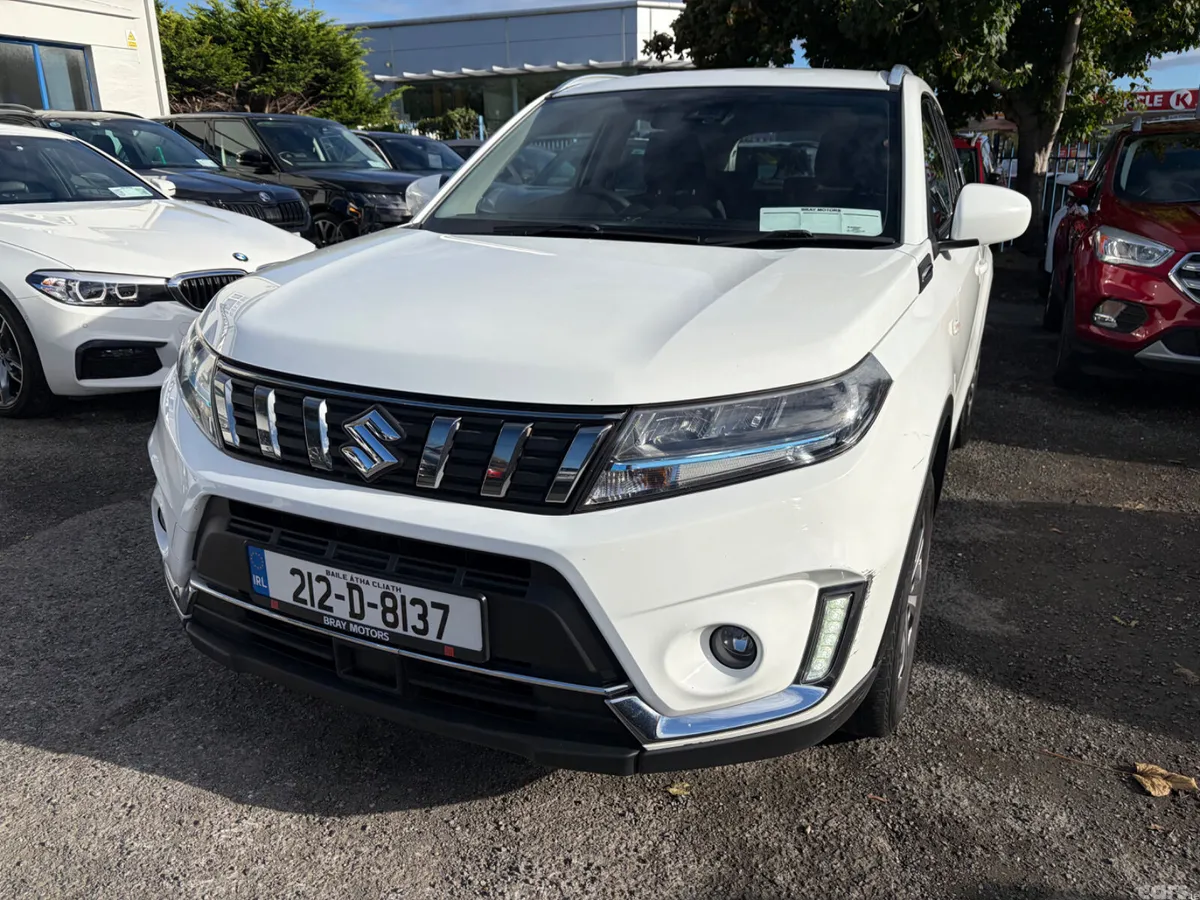 Suzuki Vitara SUV, Petrol Hybrid, 2021, White