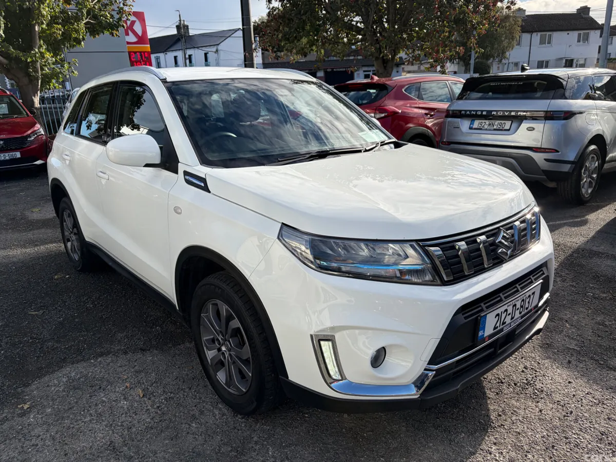 Suzuki Vitara SUV, Petrol Hybrid, 2021, White