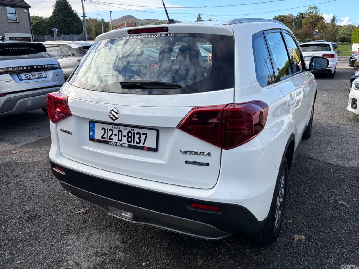 Suzuki Vitara SUV, Petrol Hybrid, 2021, White