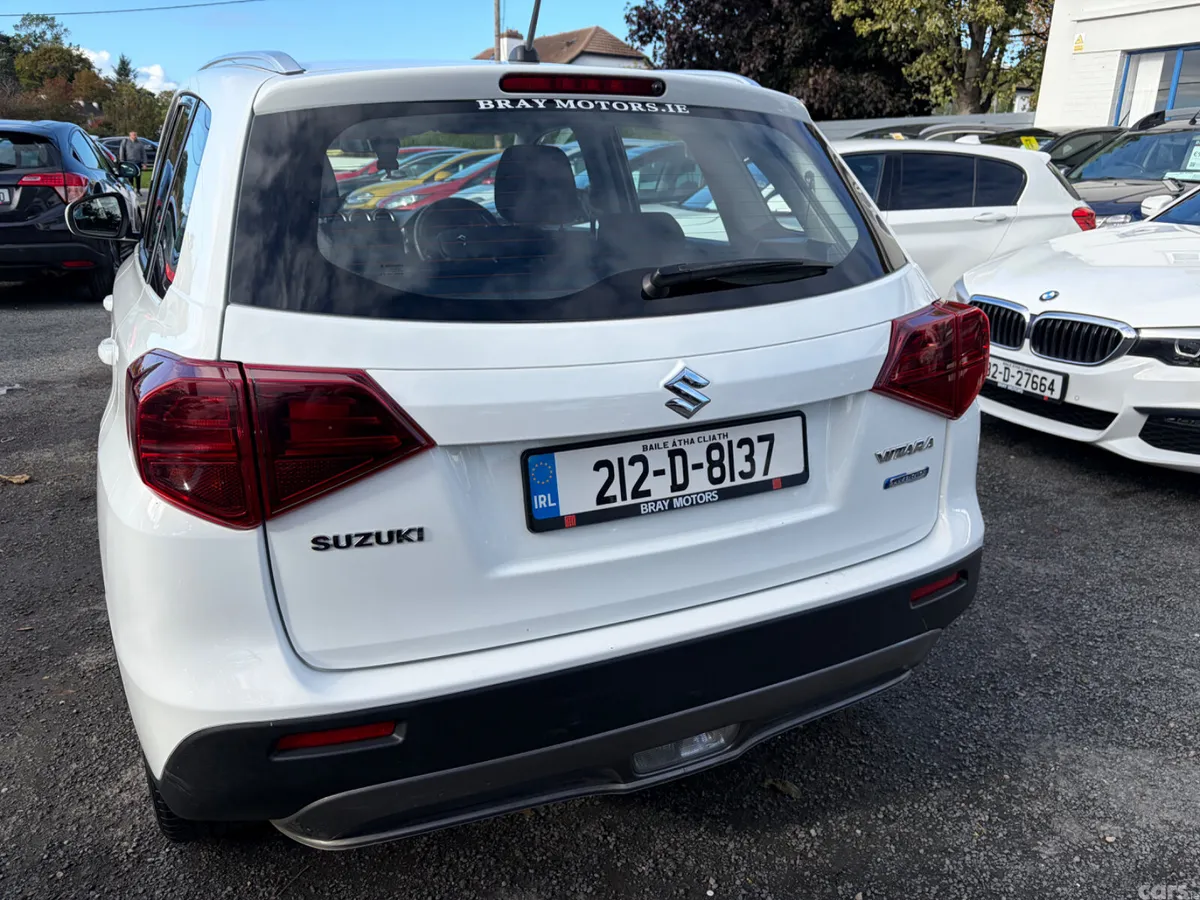 Suzuki Vitara SUV, Petrol Hybrid, 2021, White