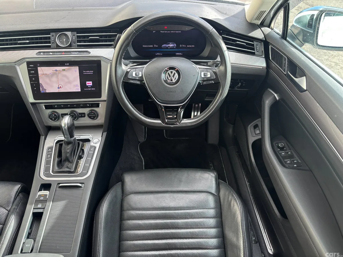 Volkswagen Passat Estate, Diesel, 2019, White
