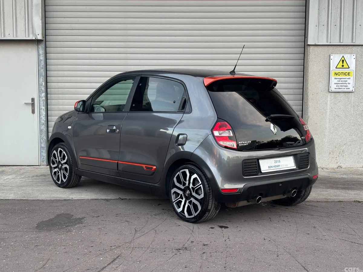 Renault Twingo Hatchback, Petrol, 2019, Grey