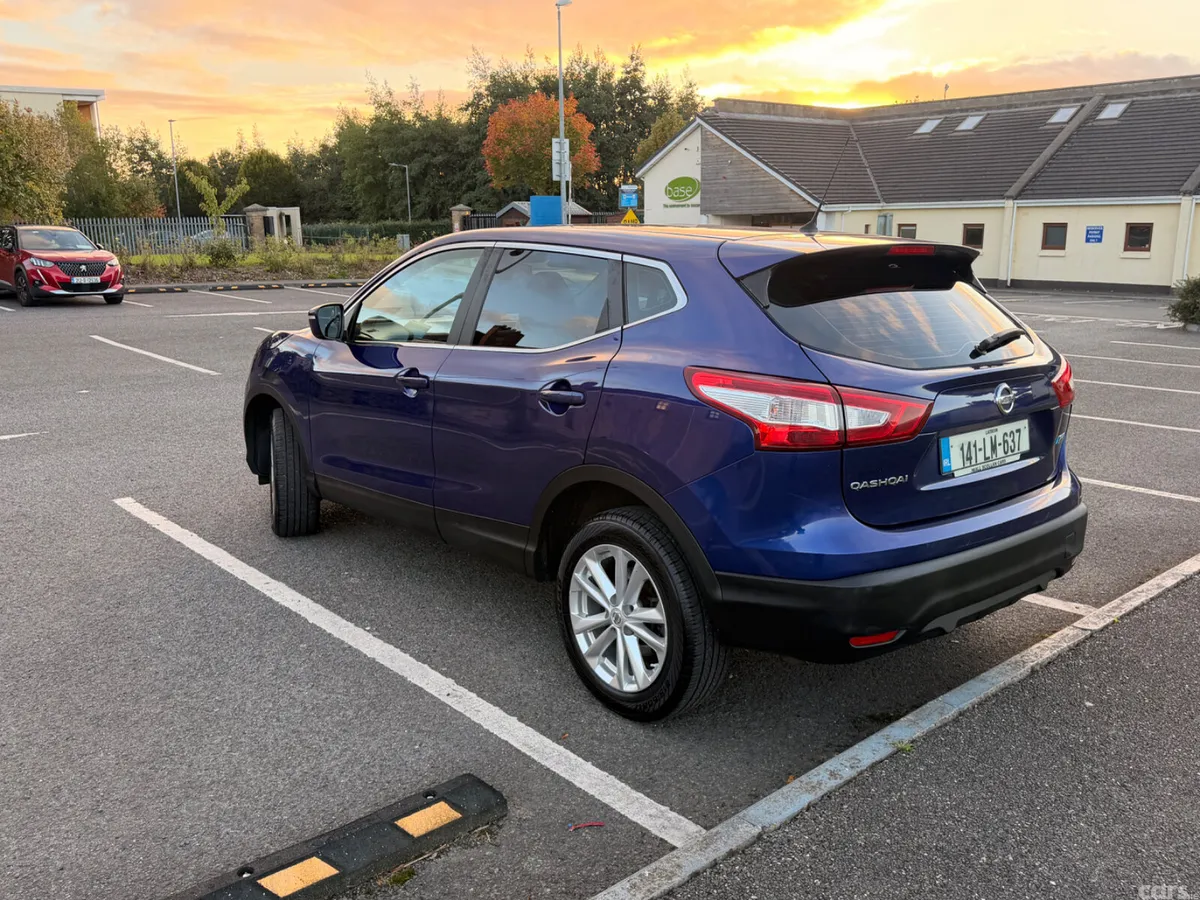 Nissan Qashqai Hatchback, Diesel, 2014, Blue