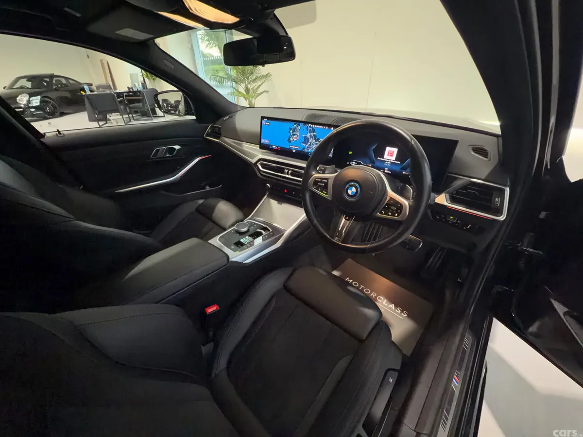 BMW 3-Series Saloon, Petrol Hybrid, 2023, Black