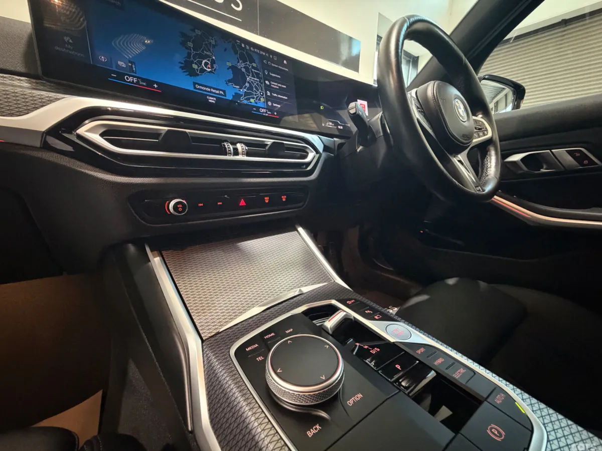 BMW 3-Series Saloon, Petrol Hybrid, 2023, Black