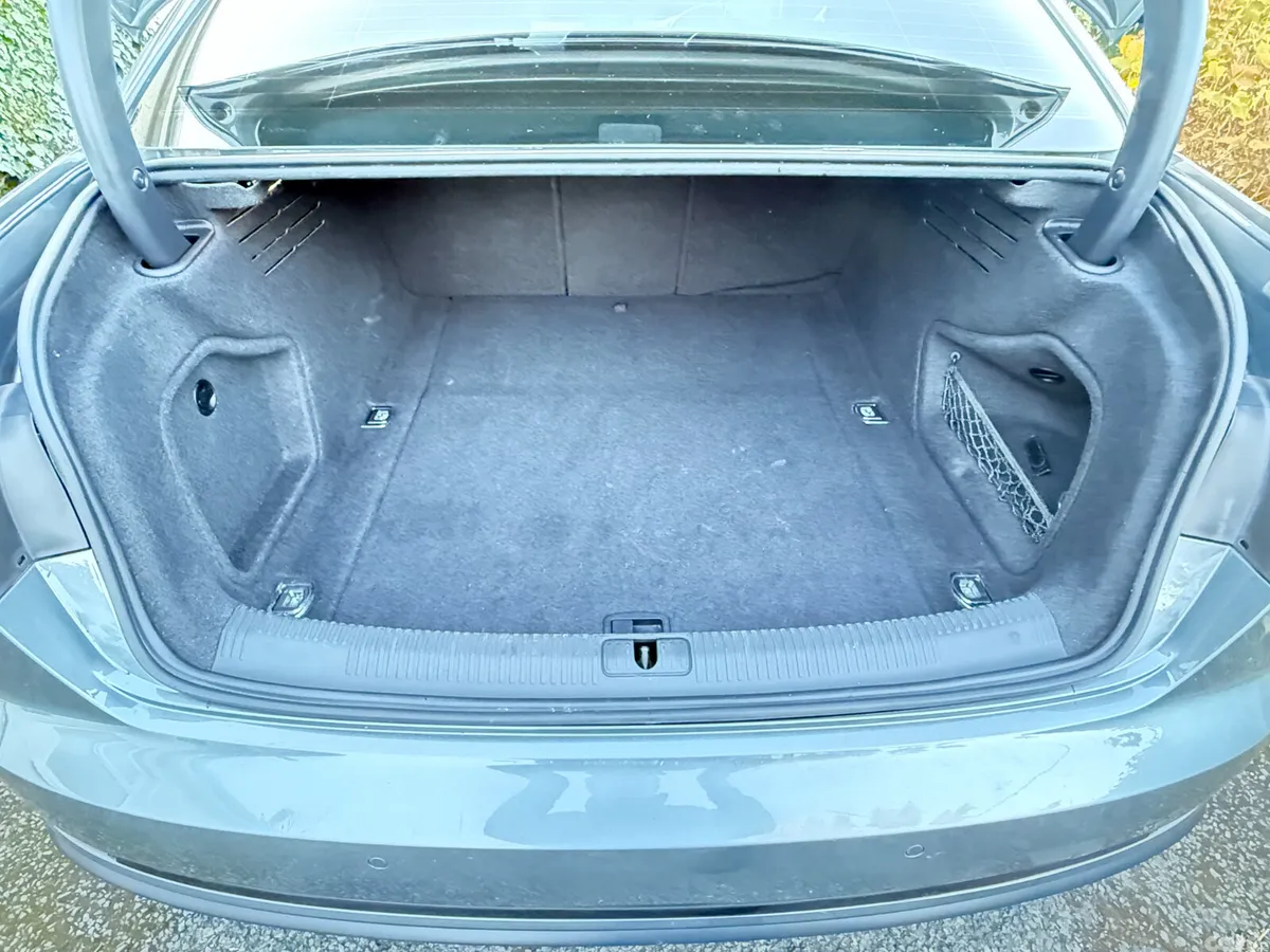 Audi A4 Saloon, Diesel, 2019, Grey