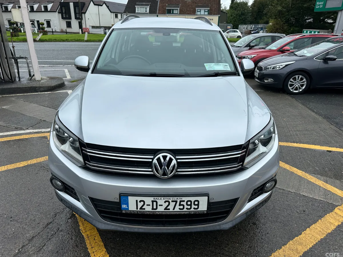 Volkswagen Tiguan SUV, Diesel, 2012, Silver