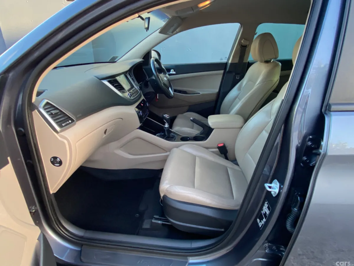 Hyundai Tucson SUV, Diesel, 2018, Grey