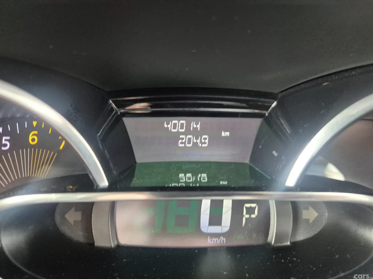 Renault Clio Hatchback, Petrol, 2016, Black