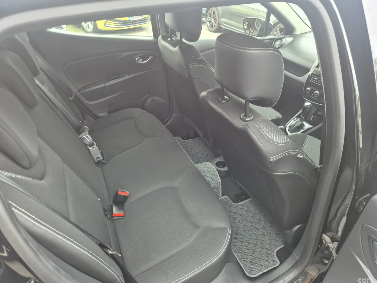 Renault Clio Hatchback, Petrol, 2016, Black
