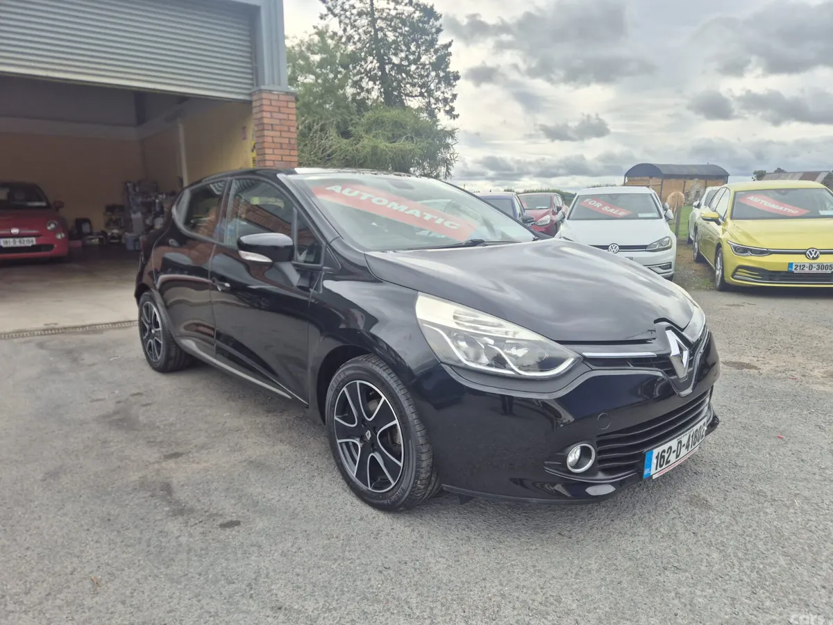 Renault Clio Hatchback, Petrol, 2016, Black