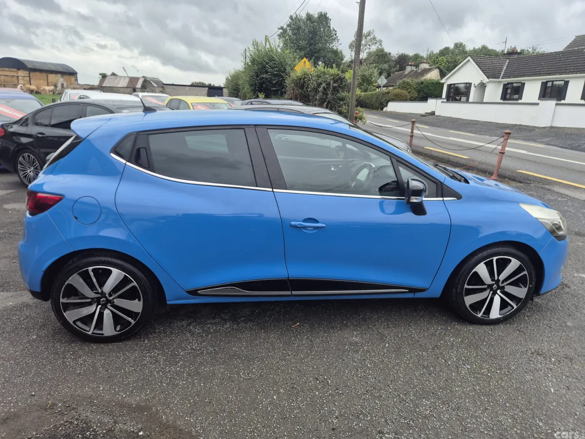 Renault Clio Hatchback, Petrol, 2015, Blue