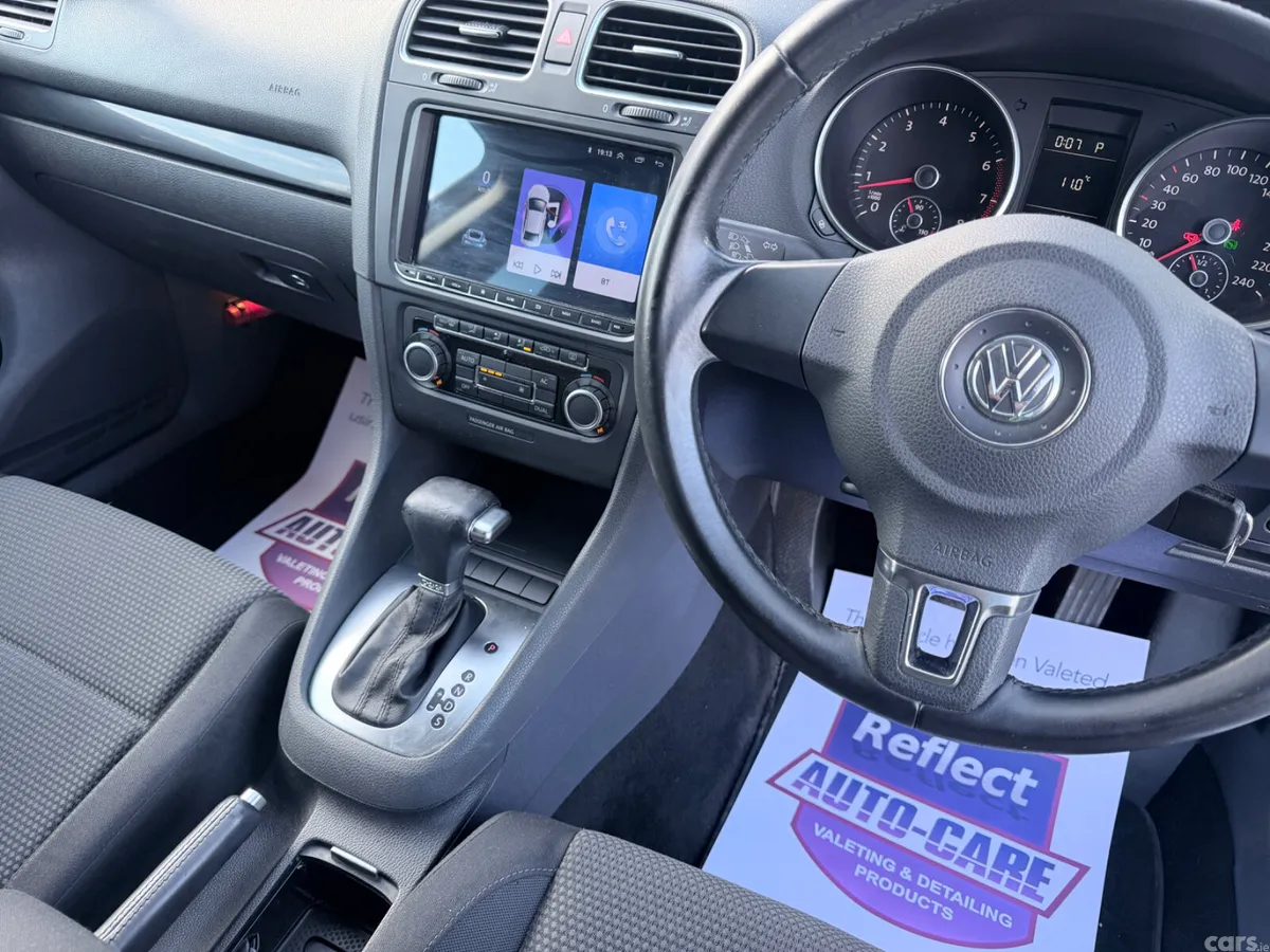 Volkswagen Golf Hatchback, Petrol, 2011, White