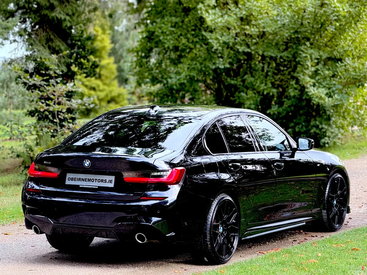 BMW 3-Series Saloon, Diesel, 2022, Black