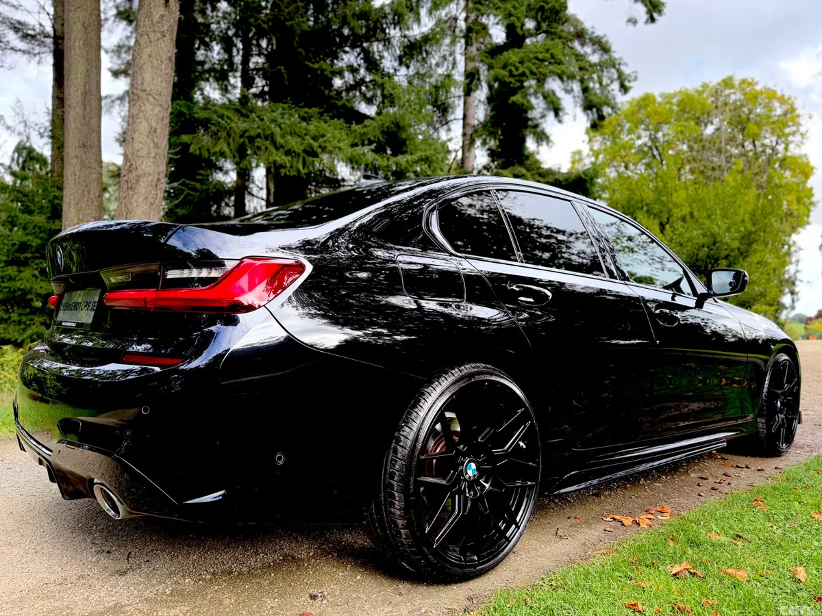 BMW 3-Series Saloon, Diesel, 2022, Black