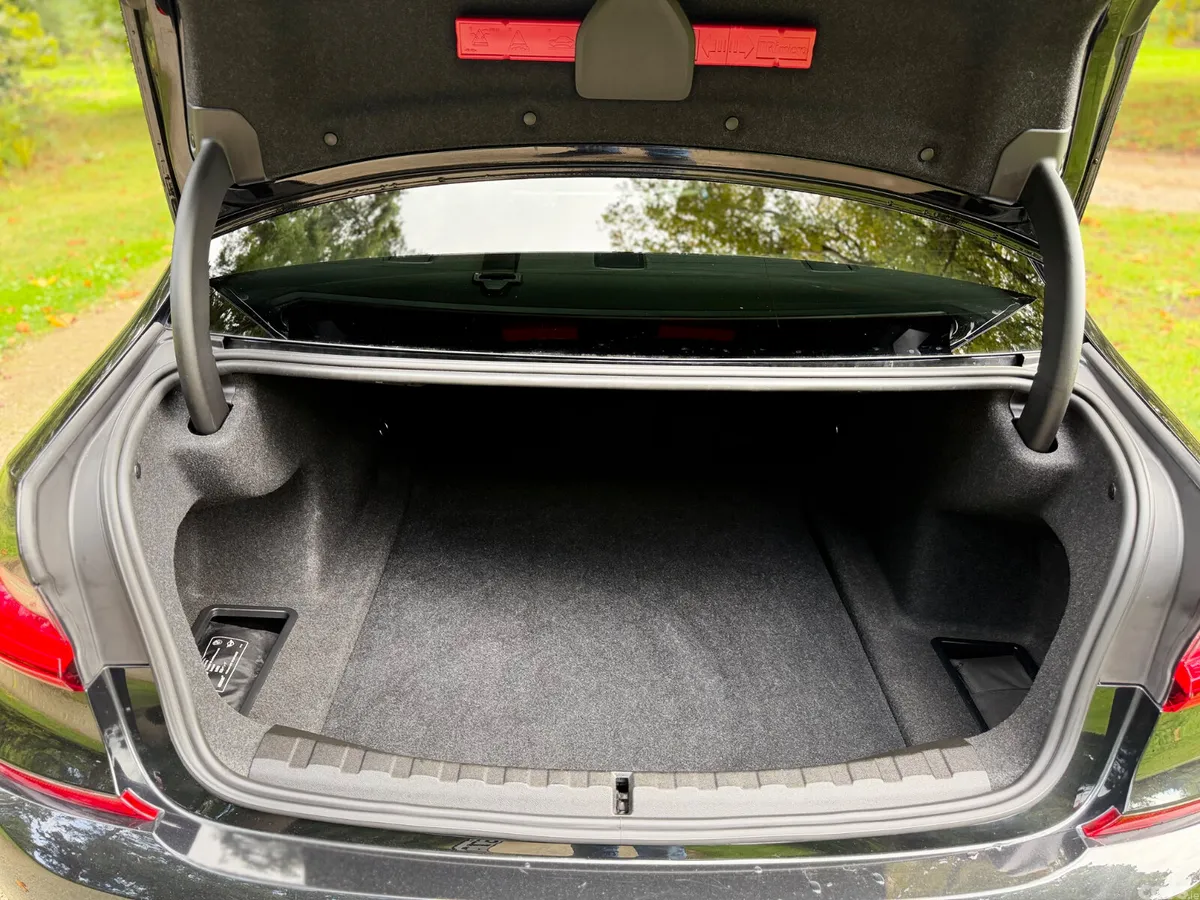 BMW 3-Series Saloon, Diesel, 2022, Black
