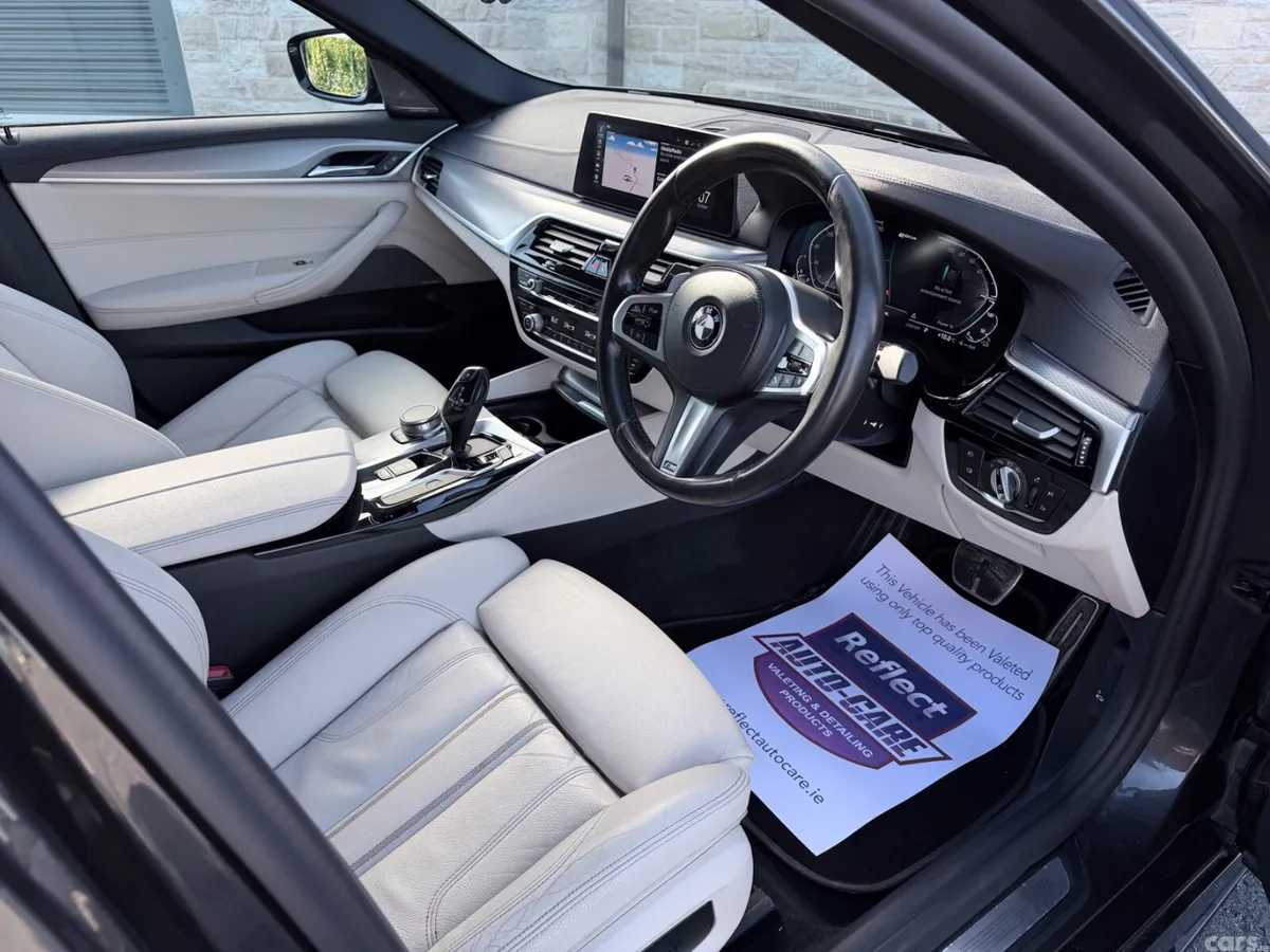 BMW 5-Series Saloon, Petrol Plug-in Hybrid, 2020, Grey