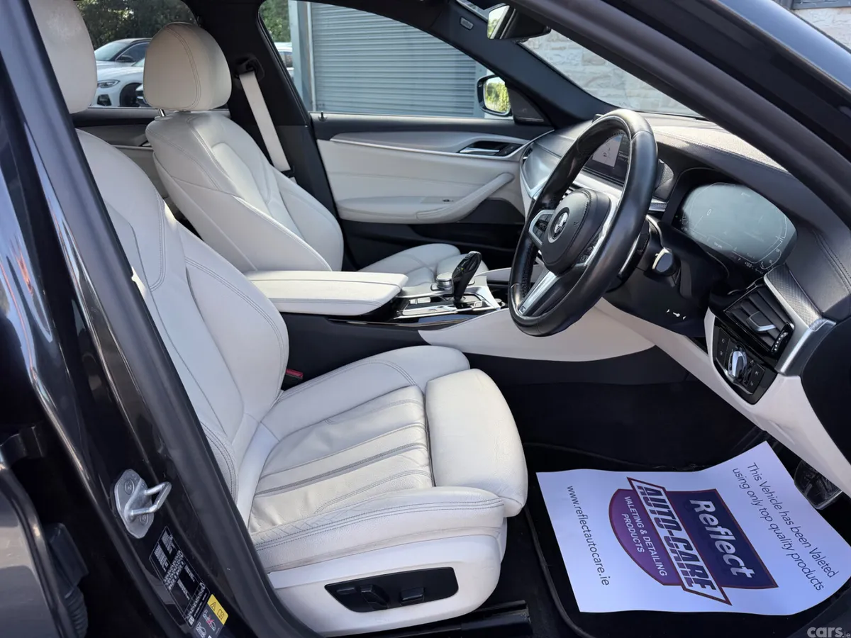 BMW 5-Series Saloon, Petrol Plug-in Hybrid, 2020, Grey