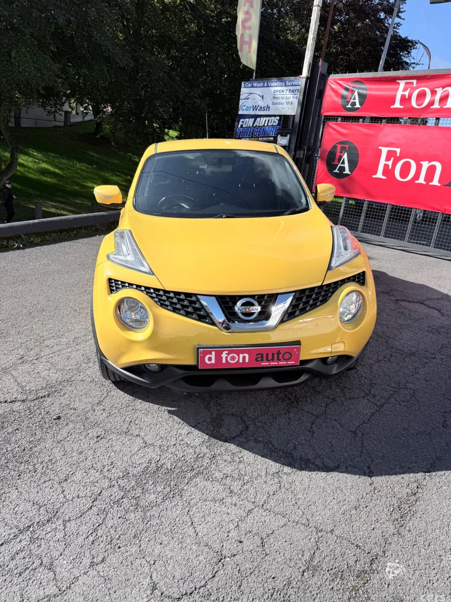Nissan Juke SUV, Petrol, 2015, Yellow