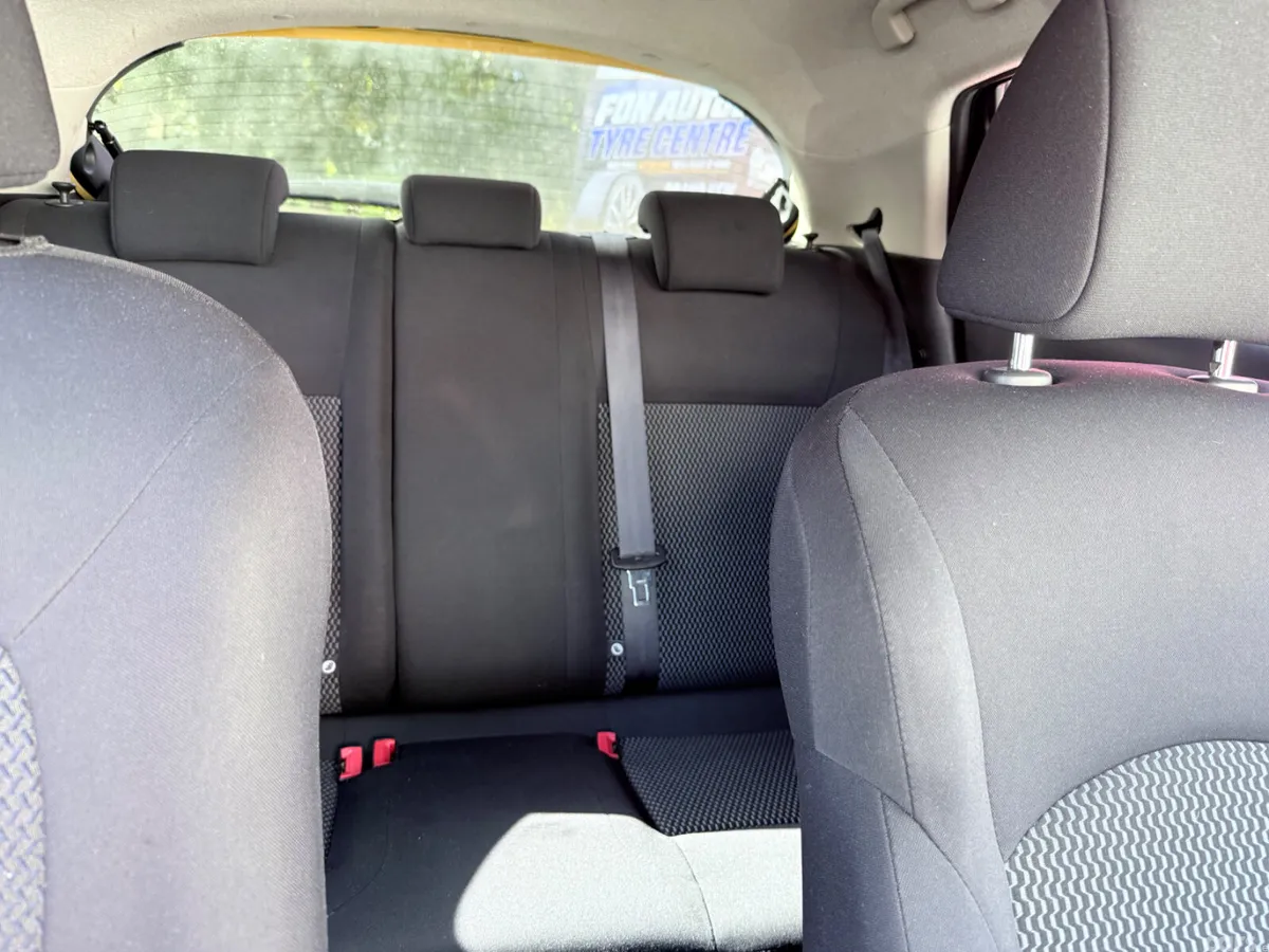 Nissan Juke SUV, Petrol, 2015, Yellow