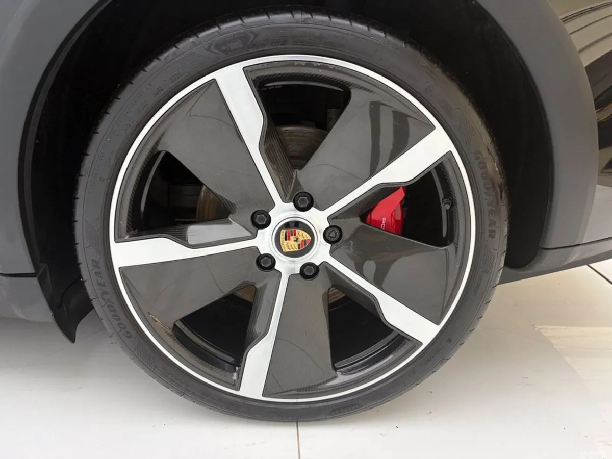 Porsche Taycan Estate, Electric, 2023, Black