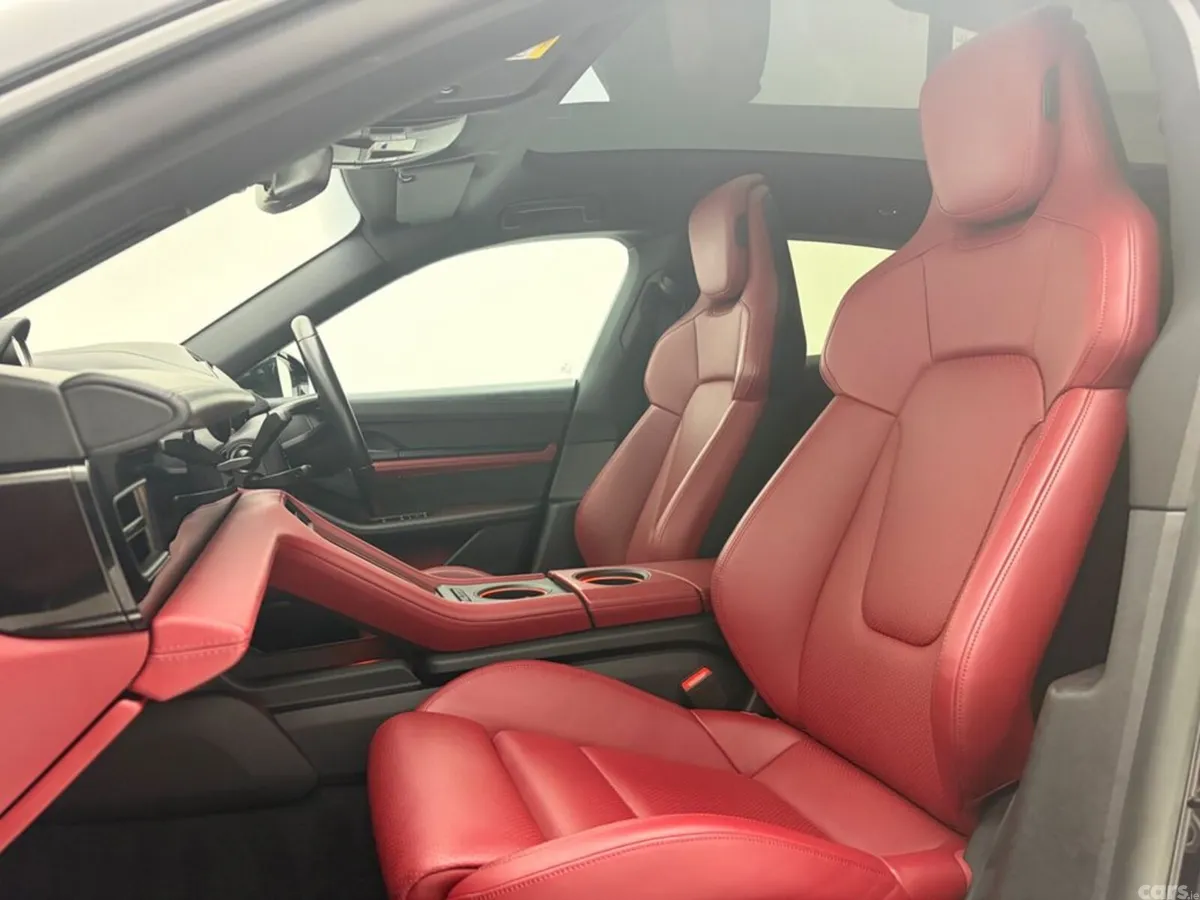 Porsche Taycan Estate, Electric, 2023, Black