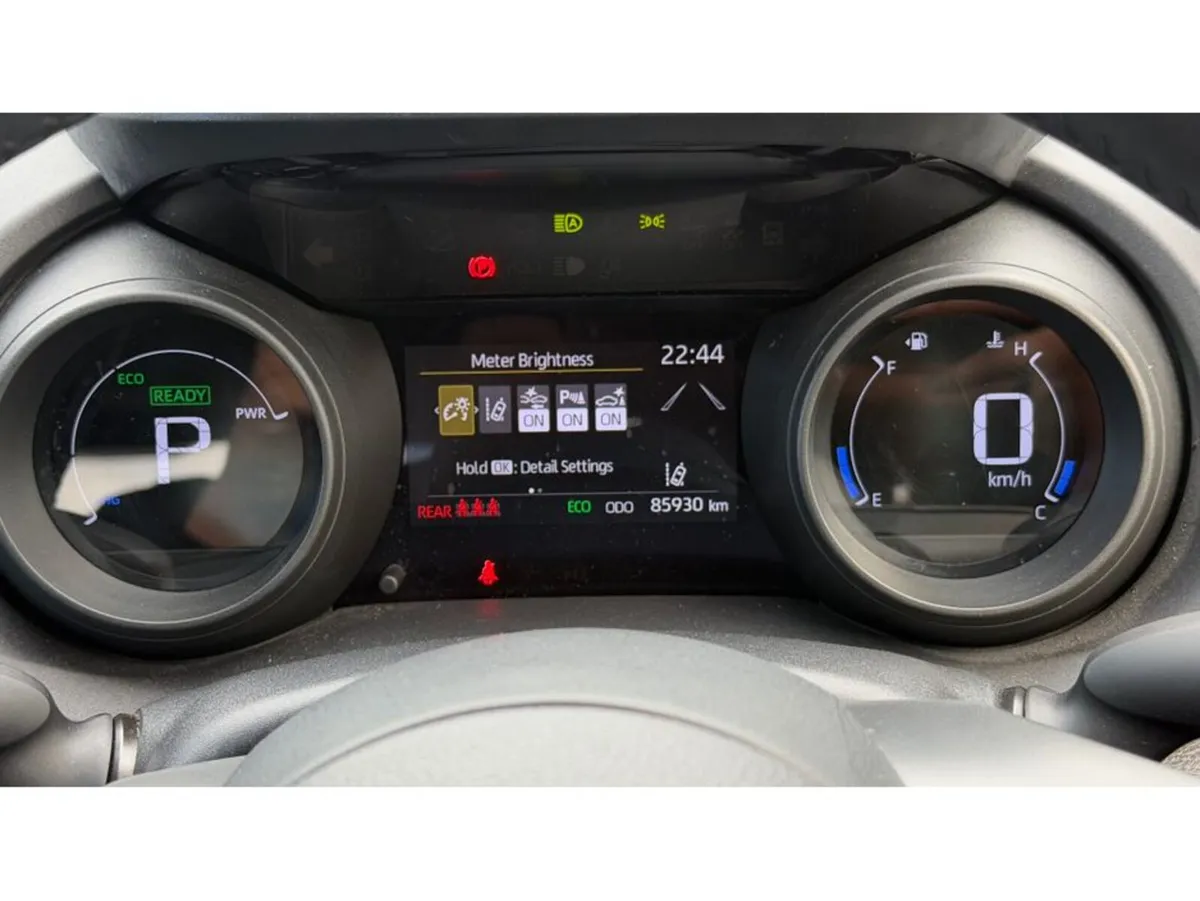 Toyota Yaris Cross SUV, Petrol Hybrid, 2021, Blue