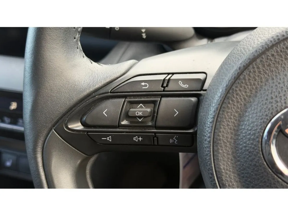 Toyota Yaris Cross SUV, Petrol Hybrid, 2021, Blue