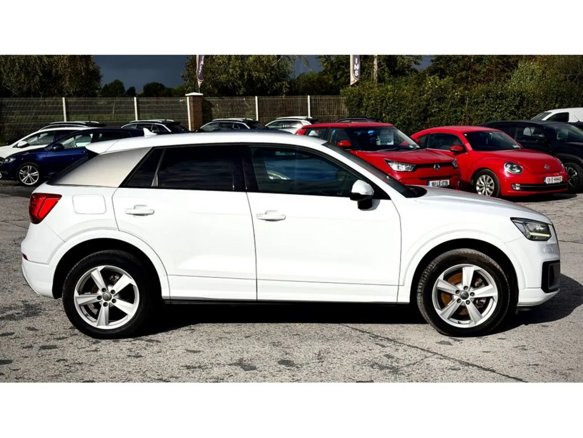 Audi Q2 SUV, Petrol, 2019, White